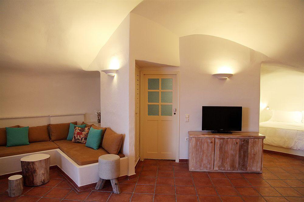 Hostel 16 Oia Екстериор снимка