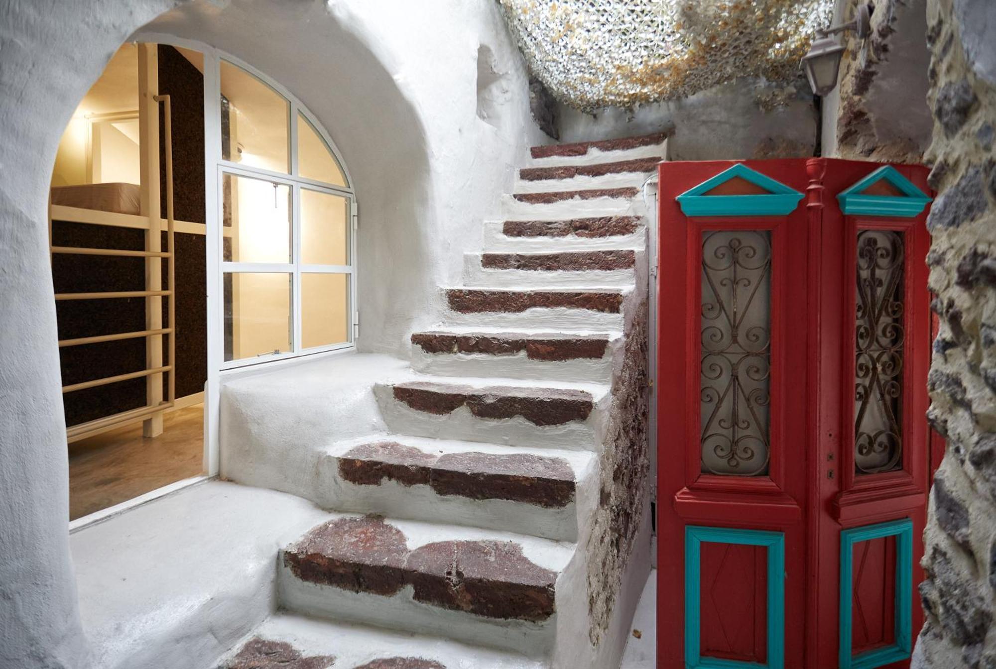 Hostel 16 Oia Екстериор снимка