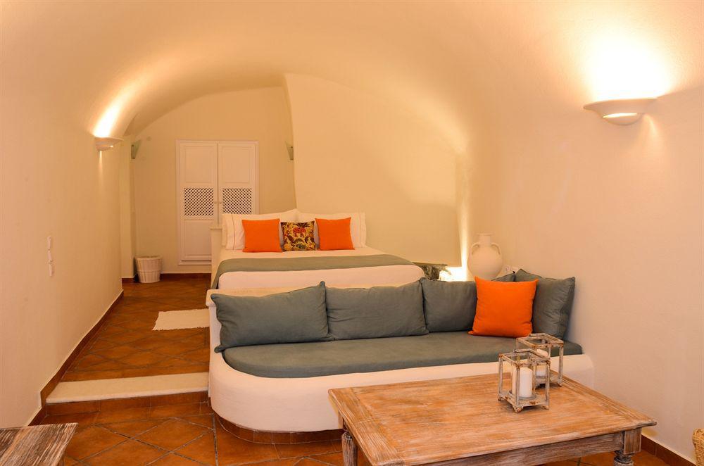 Hostel 16 Oia Екстериор снимка